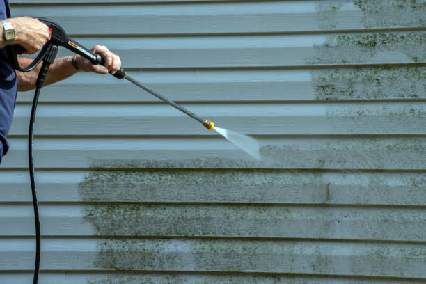 Best Pool Deck Cleaning  in Avon, OH